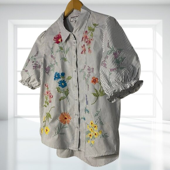 Johnny Was Evangeline Smocked Stripe Blouse M Lisbon Floral Embroidered W18524-3 - Picture 4 of 16